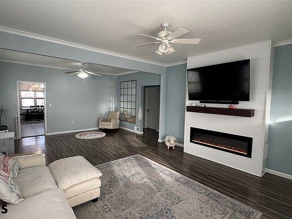 3rd image of 2418 Avenue A