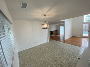 10040 Eton Ave, Chatsworth, CA 91311