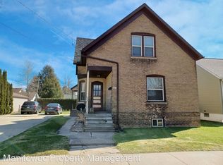 2011 Madison St #A, Manitowoc, WI 54220