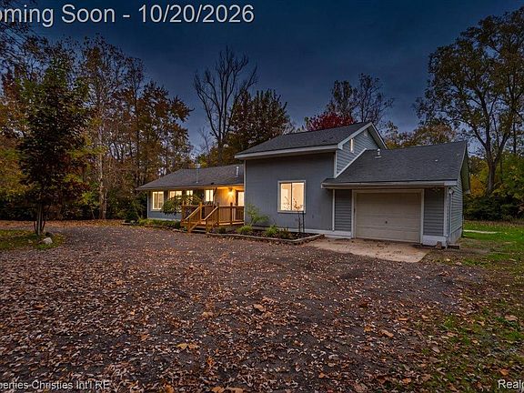 2nd image of 11977 Toma Rd