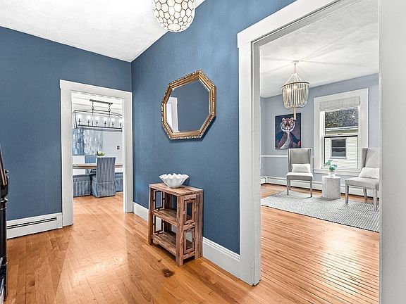4th image of 189 Washington St #2