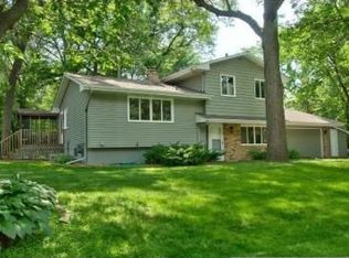 106 E Golden Lake Ln, Circle Pines, MN 55014