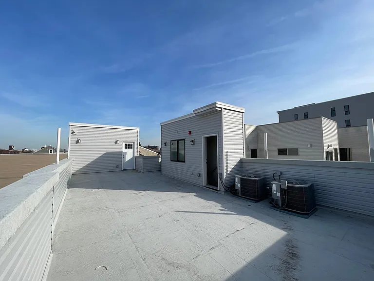 1228 N Marshall St #3R — Photo 20