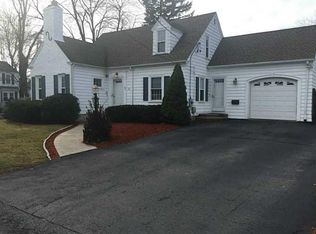 42 Lookout Ave, North Providence, RI 02911