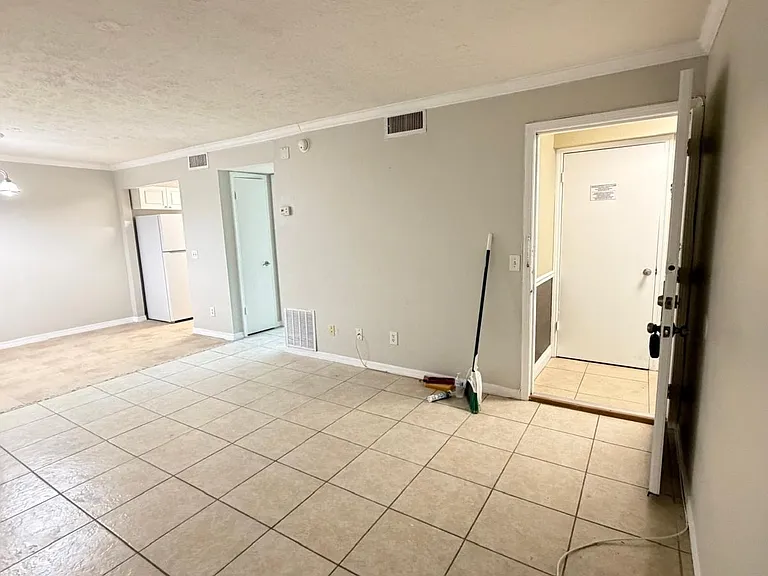 13697 Orange Sunset Dr #101 — Photo 22
