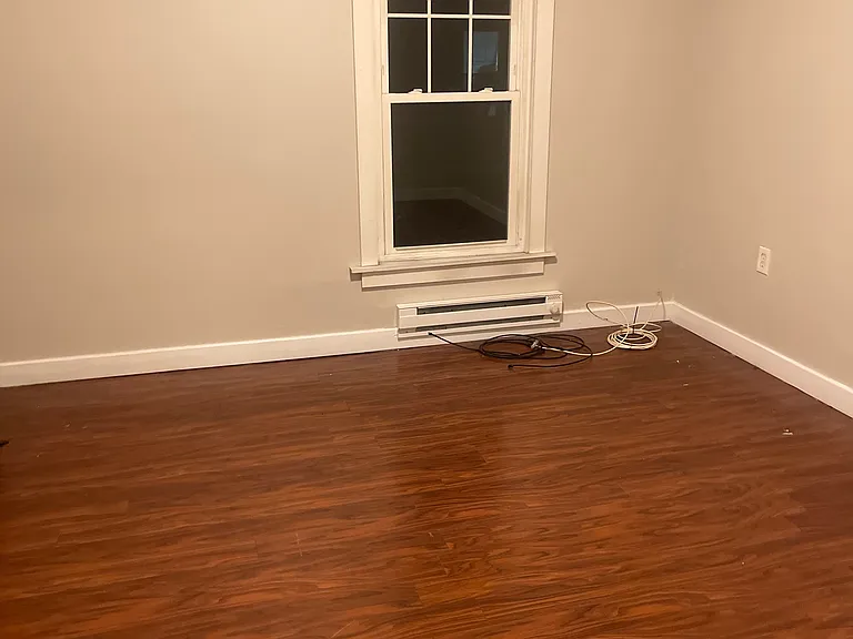 37 Holland Pl #2 — Photo 19