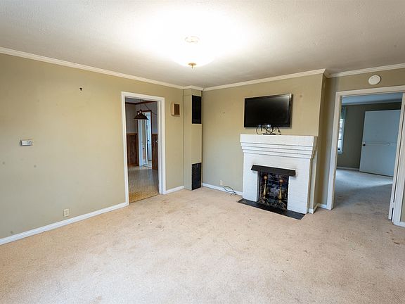 3rd image of 60 Blake St