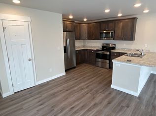 713 13th St UNIT C, Belgrade, MT 59714