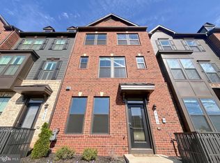 4456 Sulford Ter, Chantilly, VA 20151