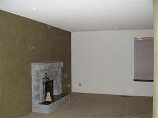 3rd image of 1502 Naches Ave