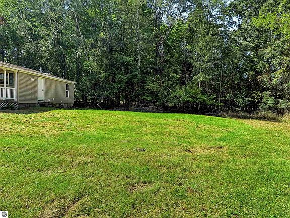 2nd image of 5760 W Curtis Rd