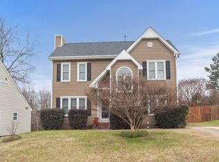 9421 Dawnshire Rd, Raleigh, NC 27615