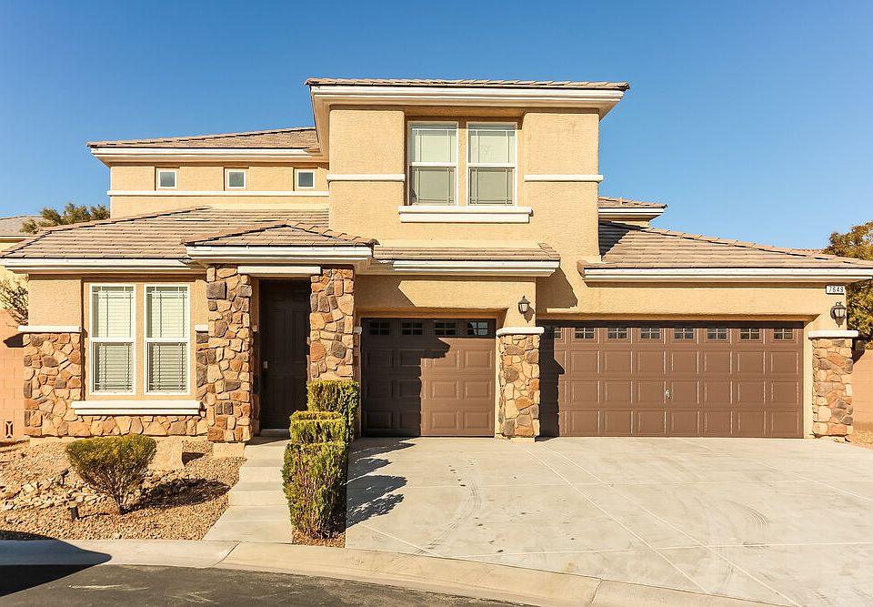 1st image of 7649 Heavenly Peak St