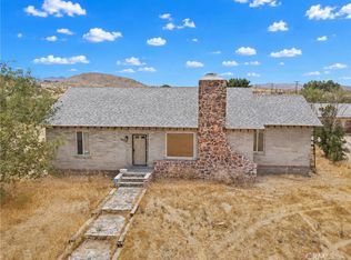 19859 Anahola Rd, Helendale, CA 92342