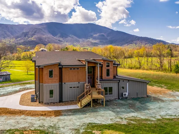 3564 Ownby Rd, Sevierville, TN 37862