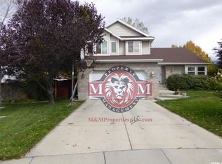 601 E Cherry Plum Ct, Sandy, UT 84070