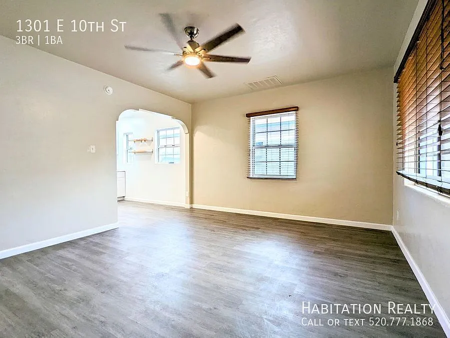Renovated 3bed/1bath University Area, with a large backyard at Rincon Heights! — Photo 3