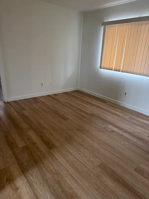 2 bed, 595 sqft, $2,185 — Photo 3