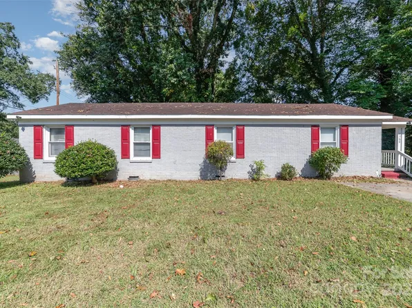 1300 Eureka St, Charlotte, NC 28206