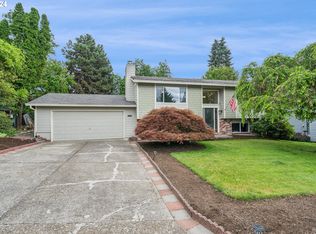 17128 SW Sugar Plum Ct, Beaverton, OR 97007