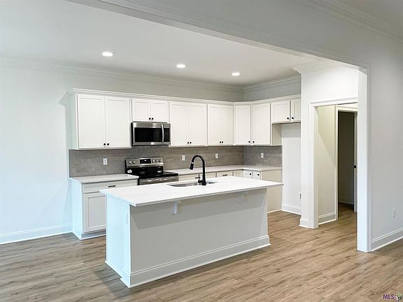 4th image of 109 Olivia Dr