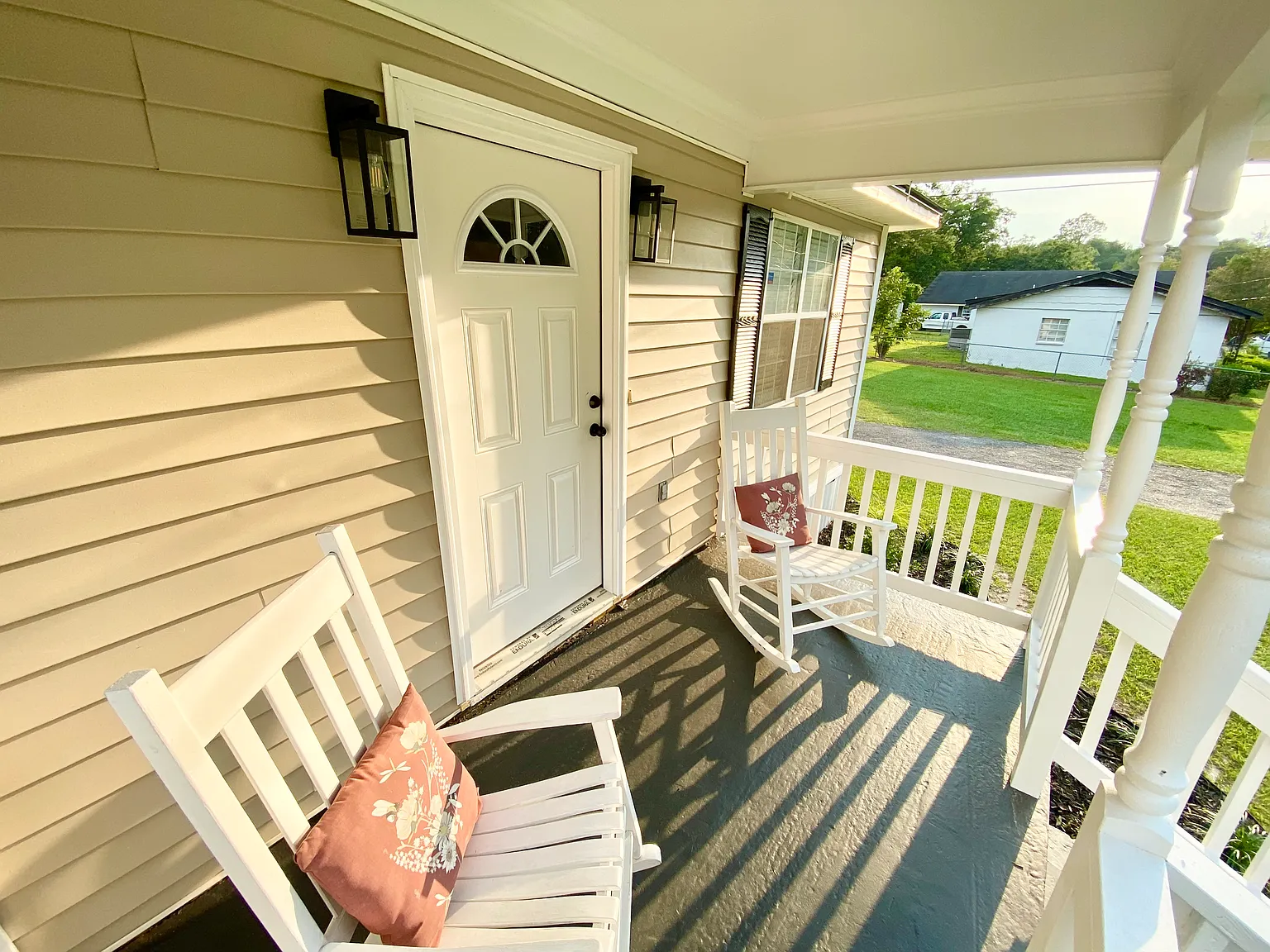 2 bed, 956 sqft, $1,500 — Photo 2