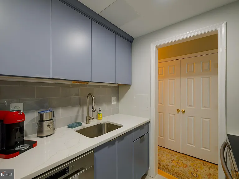 226 3rd St NE #35 — Photo 11
