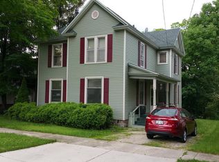 224 N 5th St, Delavan, WI 53115