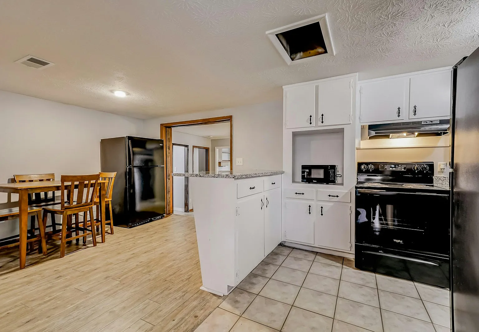 7387 Dostie Drive East, Unit R2 — Photo 1