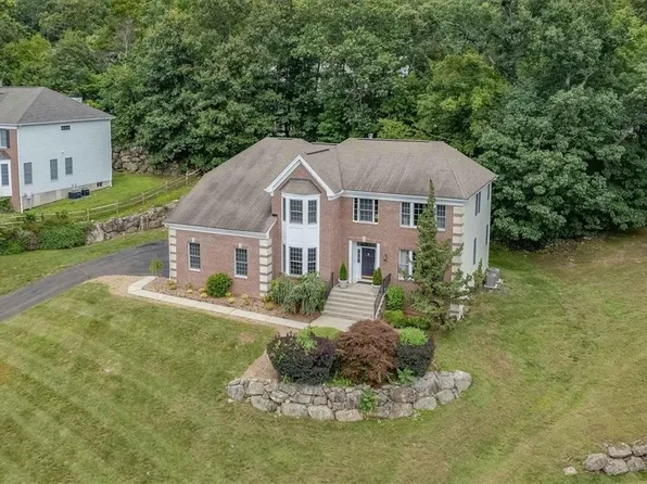14 Cedar Drive, Tuxedo Park, NY 10987
