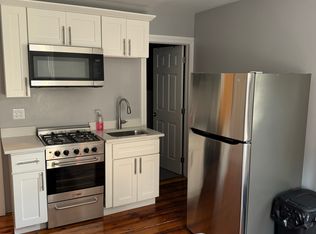24 Howard St #2-4, Salem, MA 01970