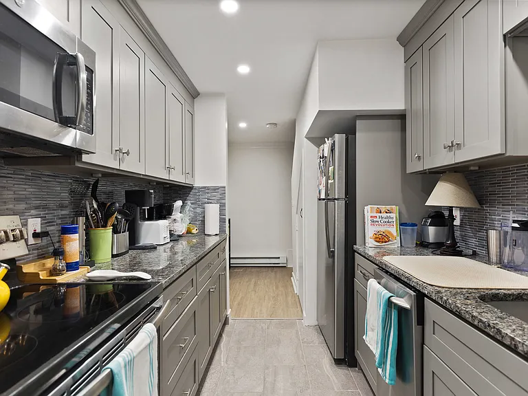 101 W Springfield St #1 — Photo 5