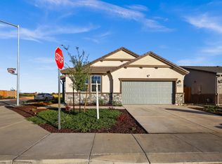 901 Farnham Dr, Patterson, CA 95363