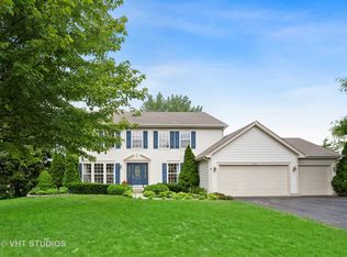 14334 Spring Meadow Ct, Libertyville, IL 60048