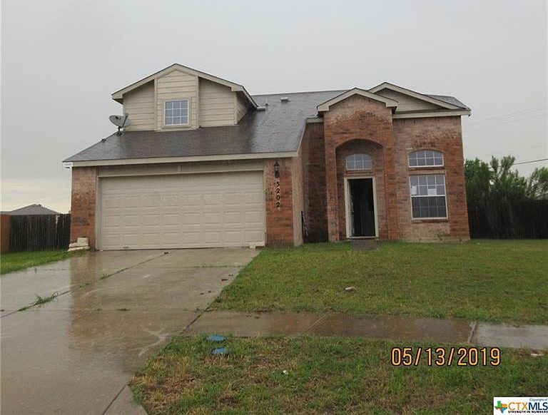 1st image of 3202 Crescent Dr