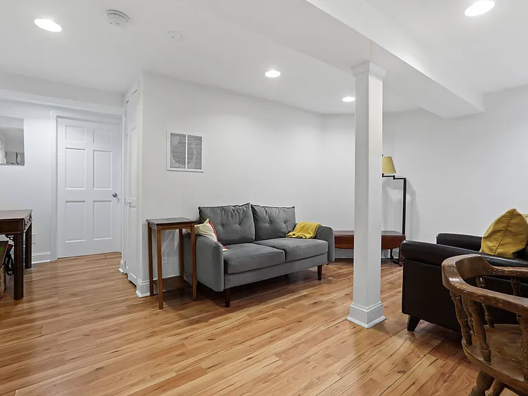 3539 Porter St NW — Photo 5