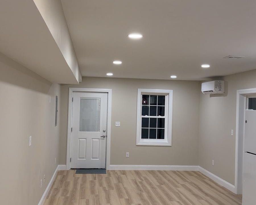 1st image of 104 Hilltop Dr