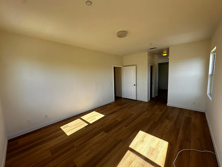 15841 Dianthus St — Photo 17