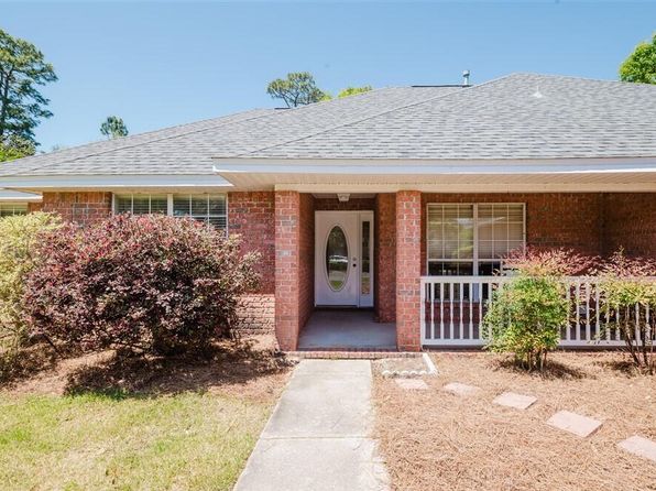 1404 Ernest Hemingway Dr, Niceville, FL 32578