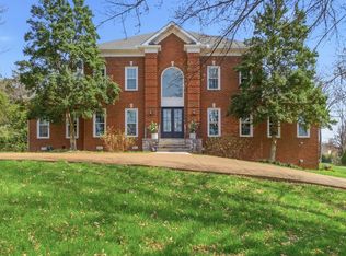 9241 Hunterboro Dr, Brentwood, TN 37027