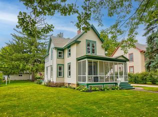 715 4th St, Hudson, WI 54016