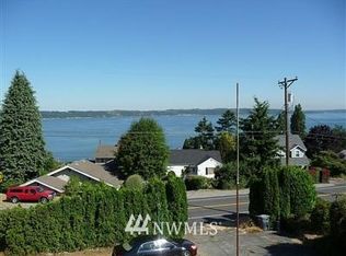 8447 Eastside Dr NE, Tacoma, WA 98422