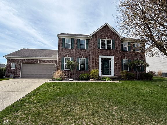 2nd image of 246 Wakefield Dr E
