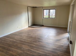 912 E Main St, Cut Bank, MT 59427