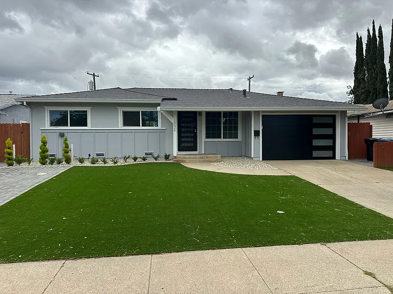 10628 Campana Way — Photo 1