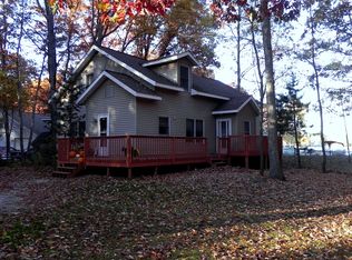 17798 Chippewa Trl, Howard City, MI 49329