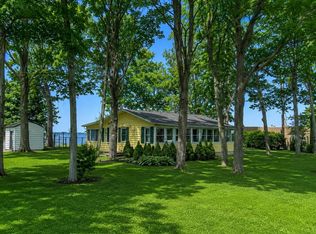 33 Leo Dr, Swanton, VT 05488