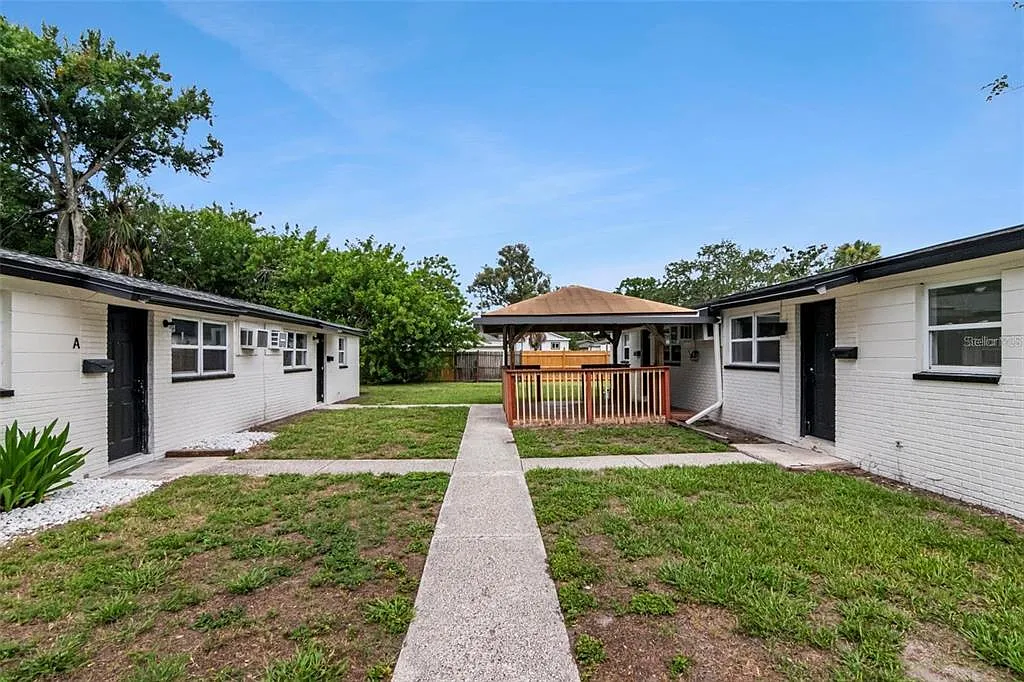 2 bed, 1.0 bath, 650 sqft, $1,650 — Photo 1