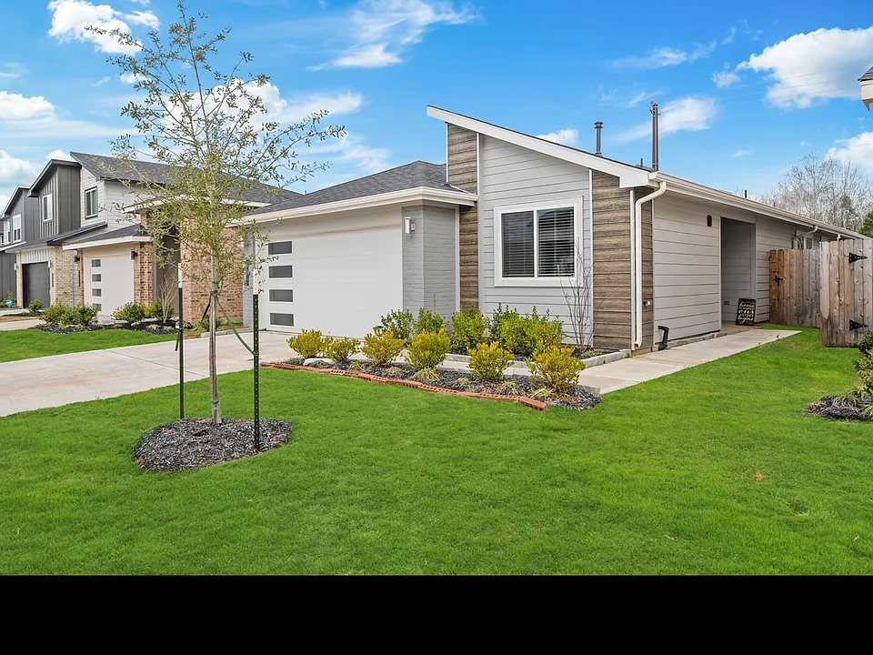 12817 Tokenhouse Ln