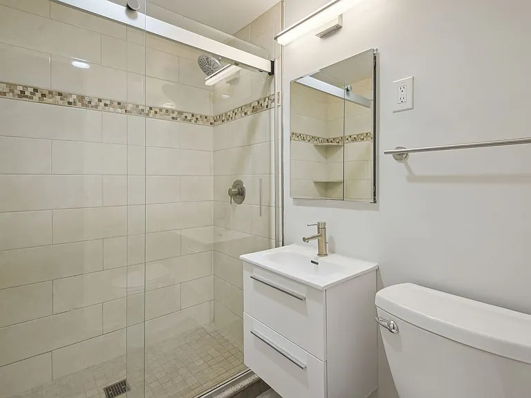10401 Grosvenor Pl #1624 — Photo 17